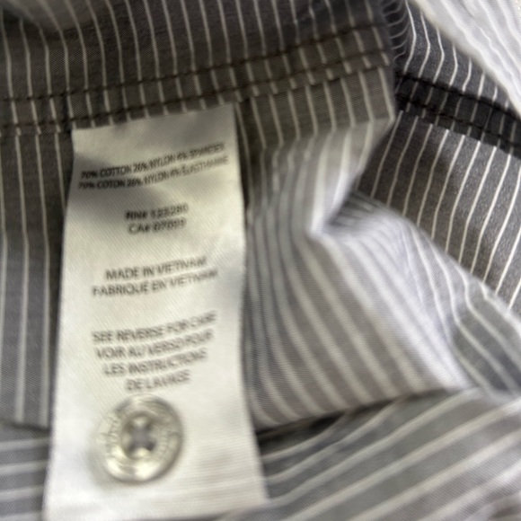 Travis Mathew striped shirt sleeve shirt - Picture 2 of 5